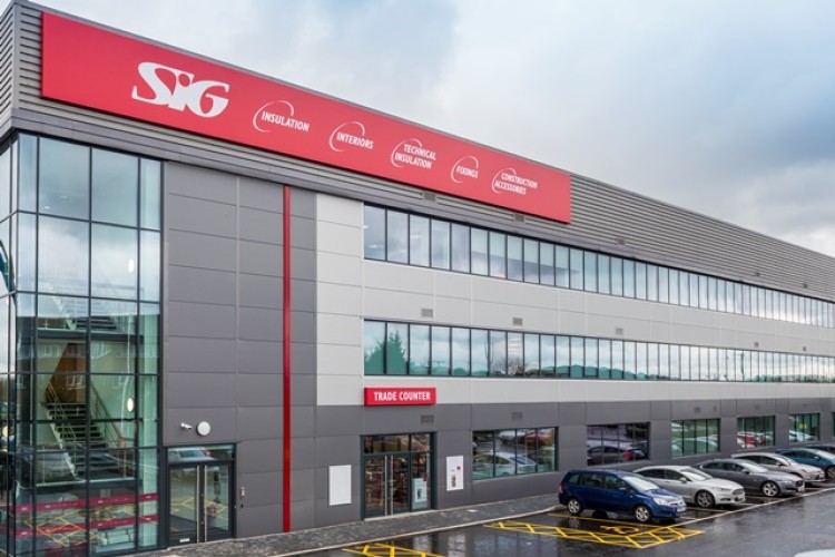 SIG's T1 distribution centre in Trafford Park