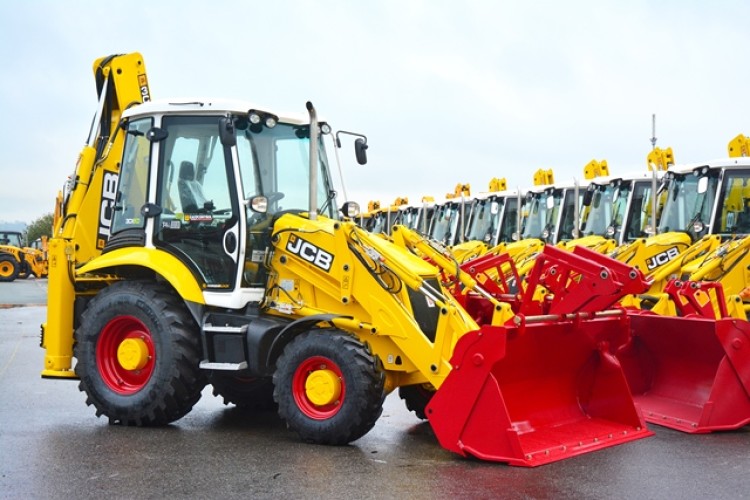 A limited run of 70 Platinum Edition 3CX backhoes is being produced
