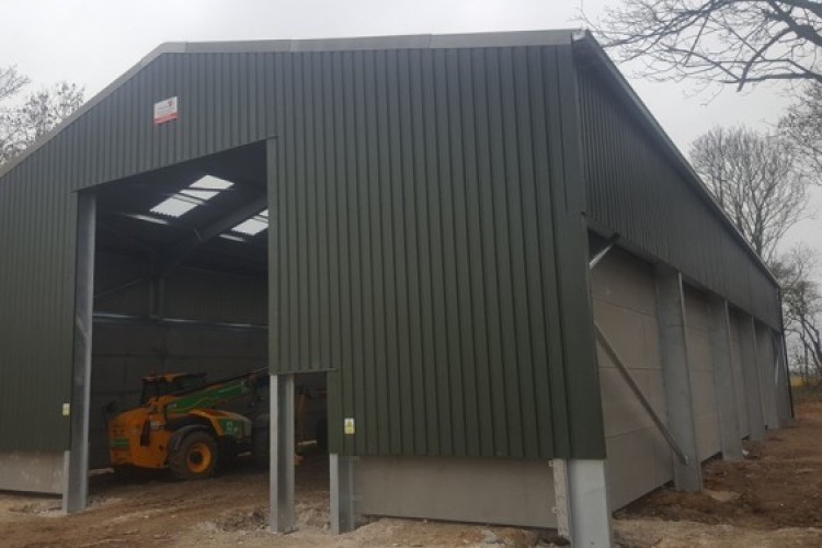 Graham Heath Construction specialises in steel-framed industrial and agricultural buildings
