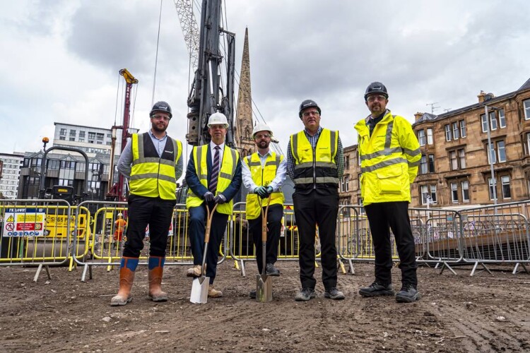 Graham project manager Scott Rodgers, iQ trainee manager Peter Nulty, iQ development manager Simon Davies, Graham contracts manager	William Ross, and pre-construction director Anthony Bateman