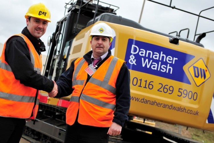  Jake Wright (left), territory manager for Cat dealer Finning, and Danaher & Walsh plant manager Lee Castledine