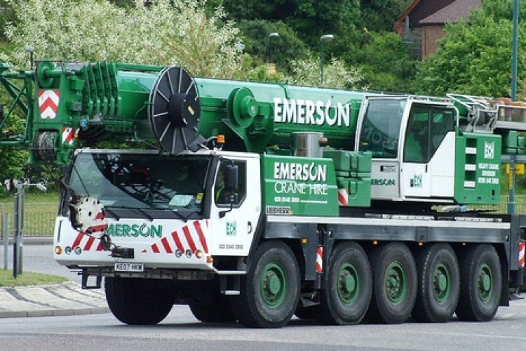 The new cranes will join this 95t Liebherr that is already in Emerson&rsquo;s fleet