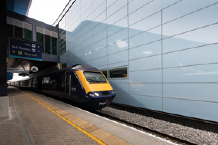 StoVentec glass is a feature of the newly upgraded Reading railway station
