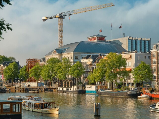 Liebherr Fibre crane masters lifting operations against stunning backdrop in the heart of Amsterdam