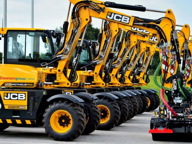 Five more JCB Pothole Pro machines snapped up by Dawsonsgroup