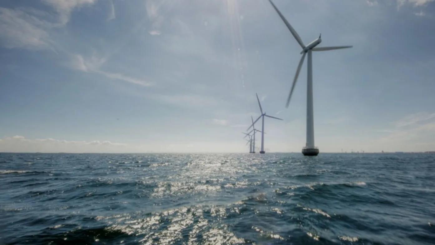 Denmark menarik banyak untuk kontrak angin lepas pantai terbesar