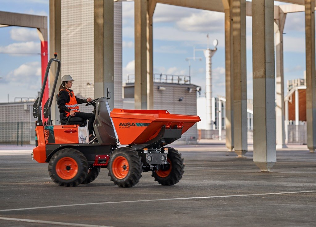 Usaa Machine Ausa launches fully-electric machines