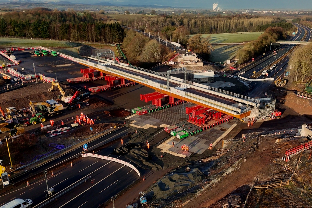 All smooth for Skanska on rail bridge replacement