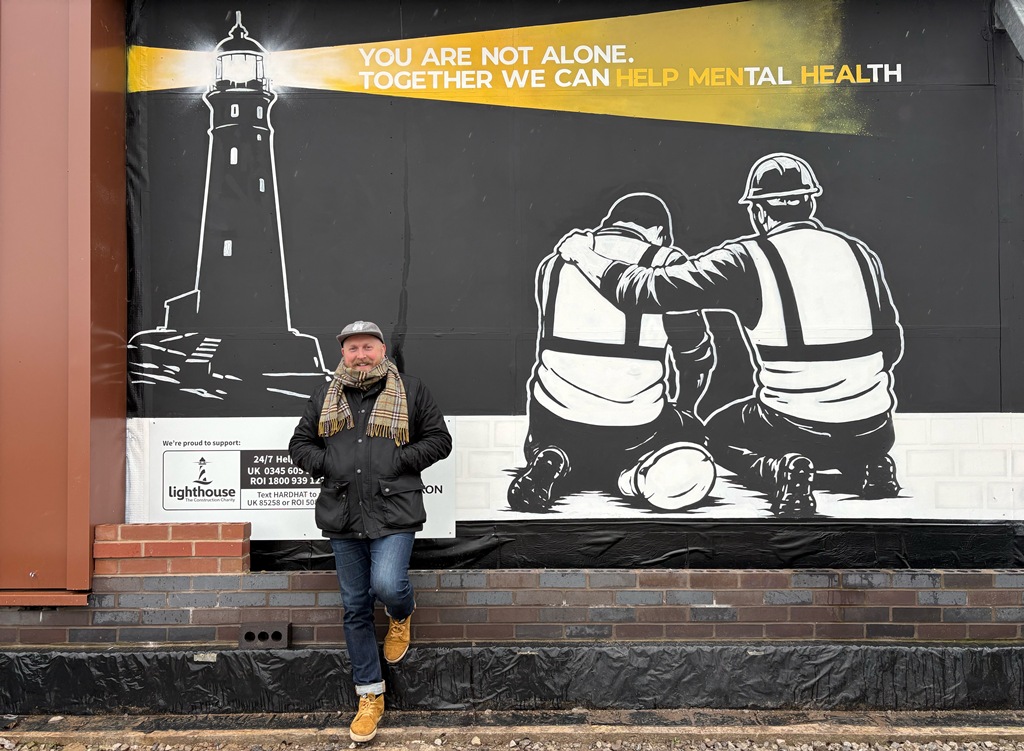 Stoke mural supports Lighthouse Charity