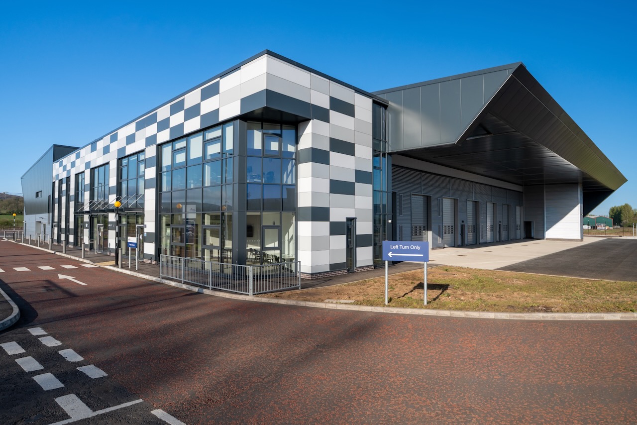 Henry Brothers completes MOT test centre