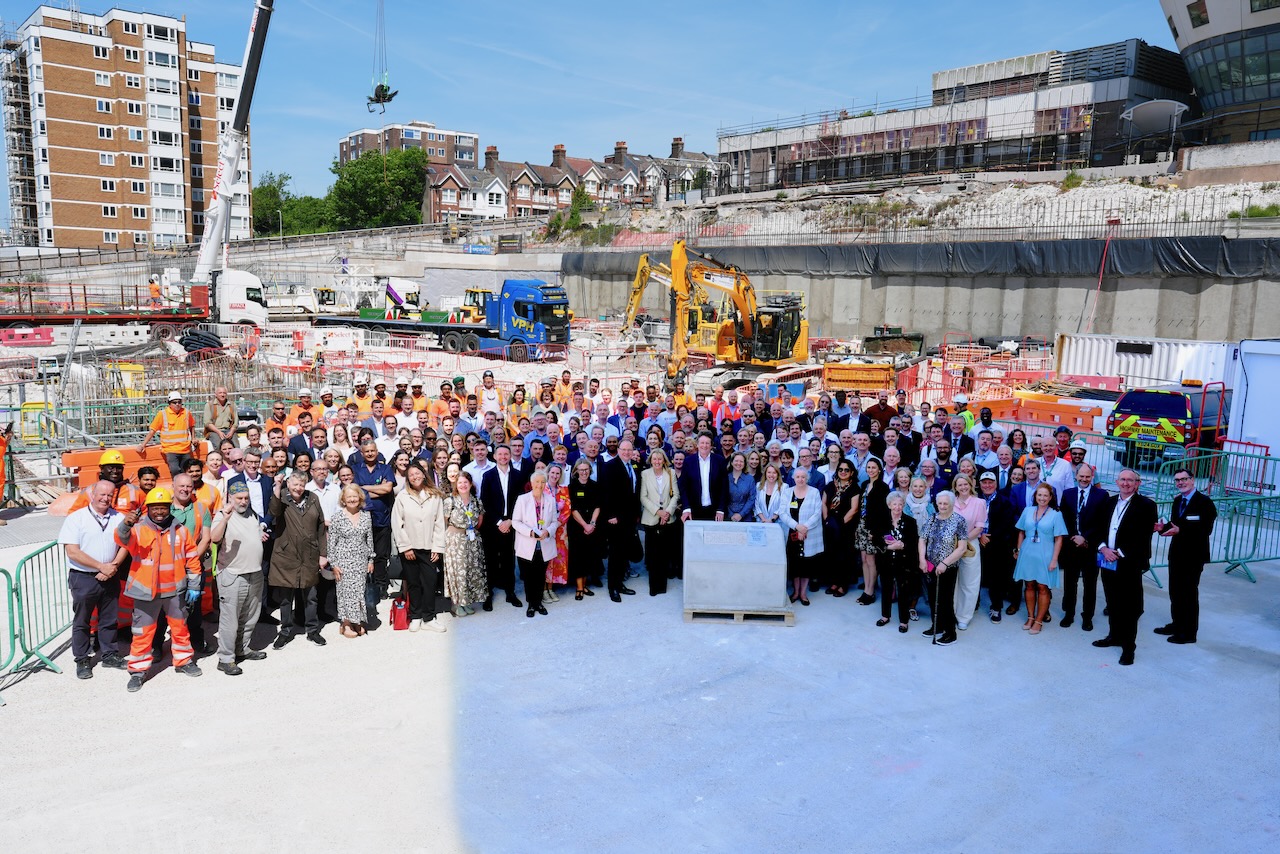 Laing O'Rourke breaks ground on cancer centre