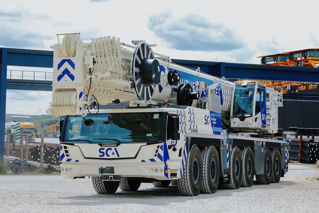 Southern takes two new Liebherr cranes