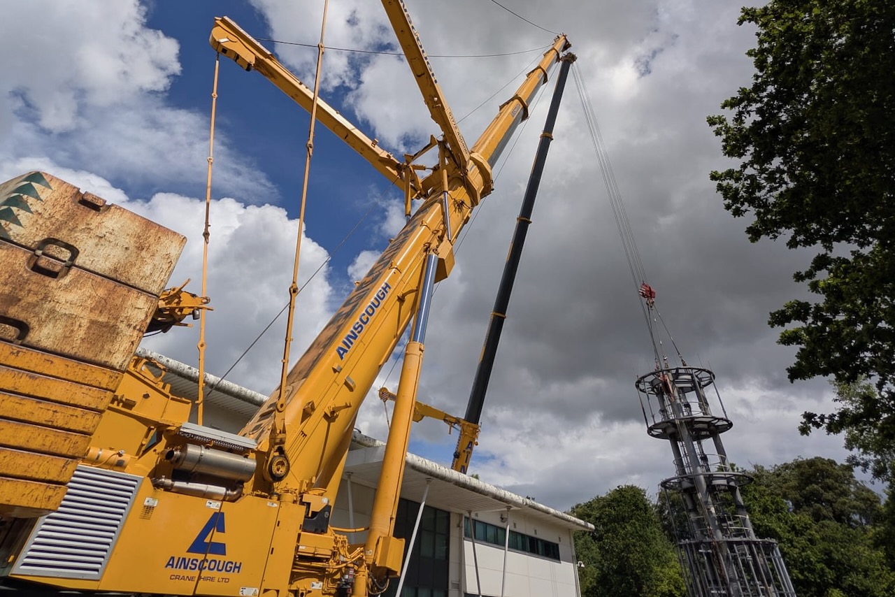 Ainscough hangs up, puts down phone mast