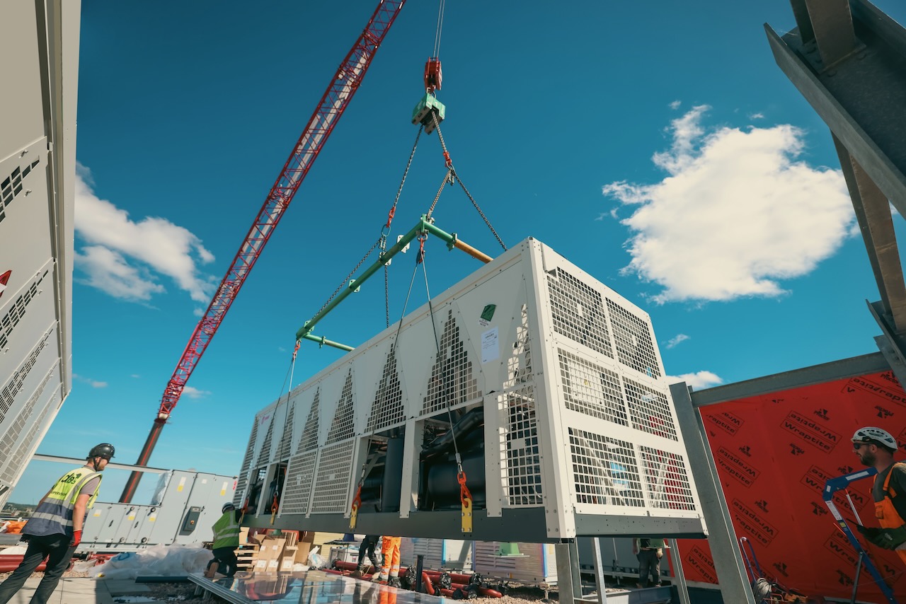 McGovern picks Pewag for roof lift