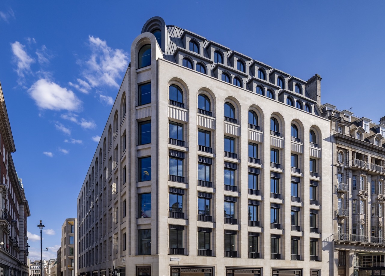 Mace reuses steel for West End project