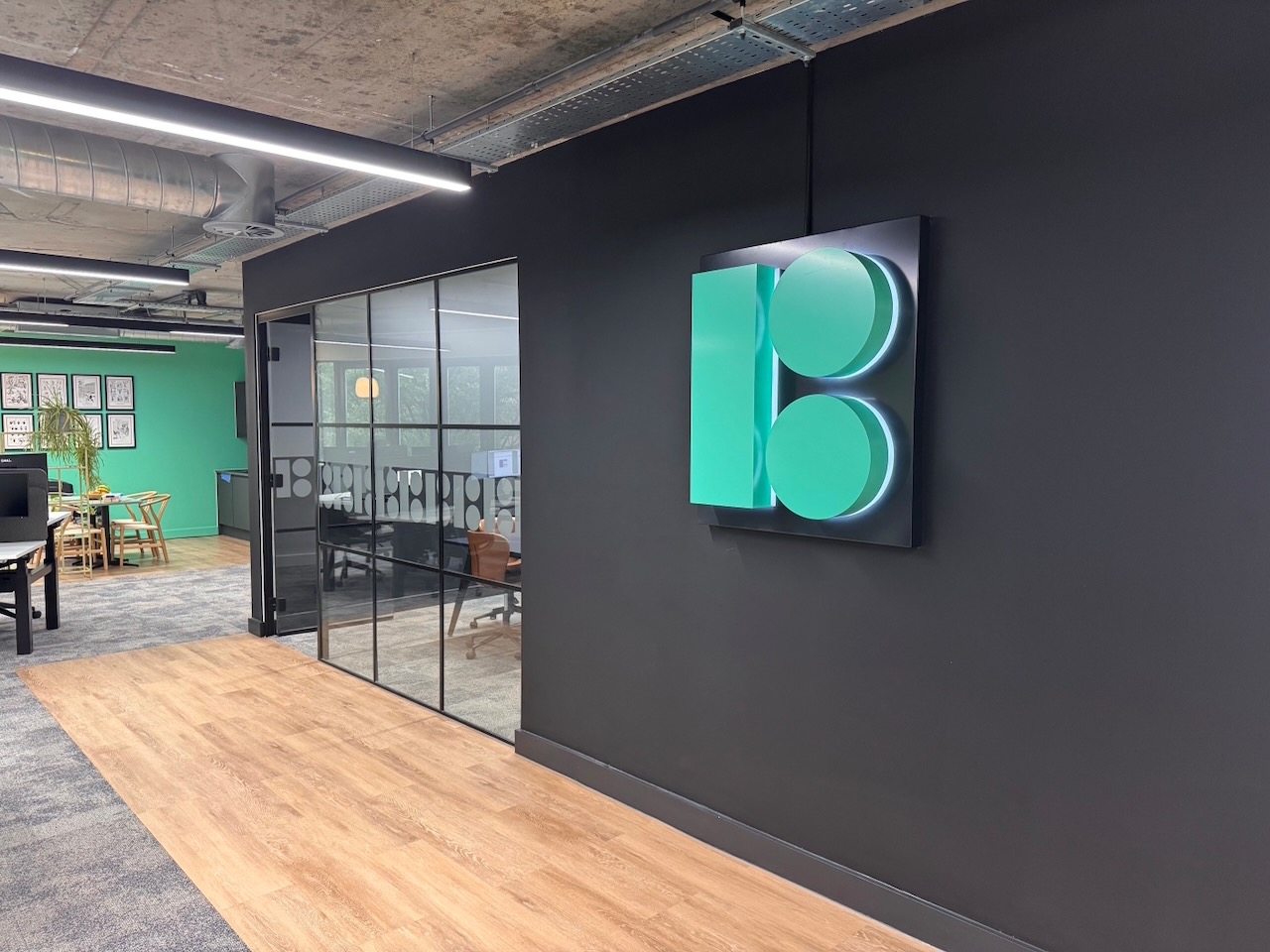 Bovis moves in Manchester