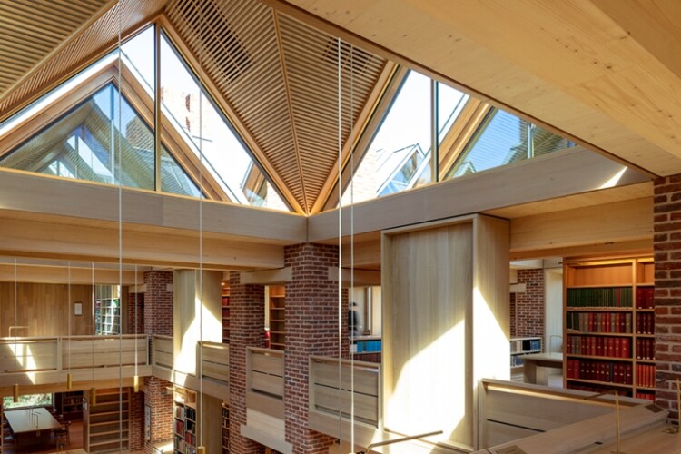 Prominent use of timber in Magdalene College&rsquo;s New Library (photo &copy; Nick Kane)
