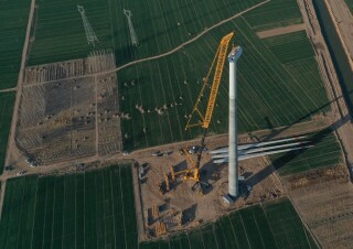 The XCA4000 at a wind farm in Jing County, Hengshui The XCA4000 at a wind farm in Jing County, Hengshui