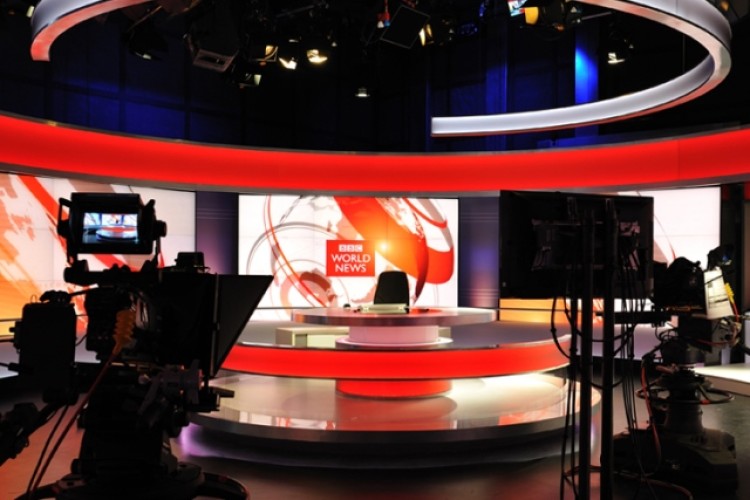 The BBC has renewed its facilities management contract with Interserve