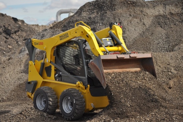 Wacker Neuson's SW28 skid steer loader