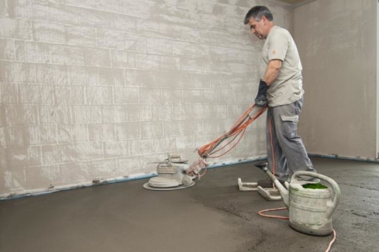 Fast setting screed