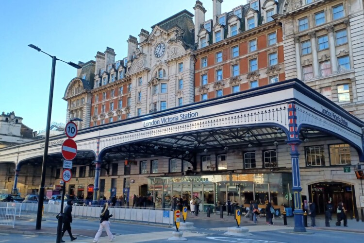 Barhale has been awarded the Victoria Station trunk main replacement contract