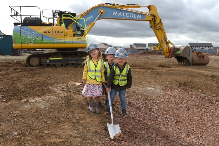 Children from Bright Horizons Morton Mains Nursery kicked off work on the project