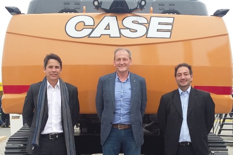 LDH Plant CEO Michael Ward (centre) with Case business director Anthony Bouvie (left) and Case sales & marketing VP Nicola D&rsquo;Arpino (right)