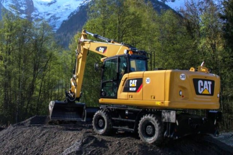 Cat's new wheeled excavator