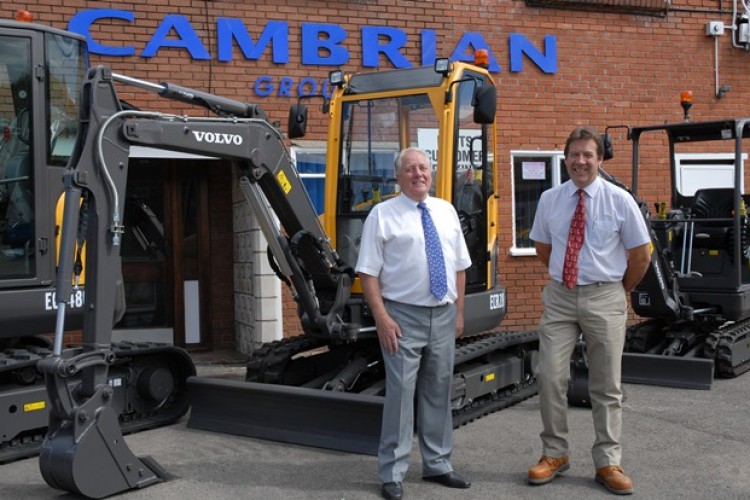 Cambrian Plant Sales MD Mike Donnelly (left) and sales manager Dave Abbott 