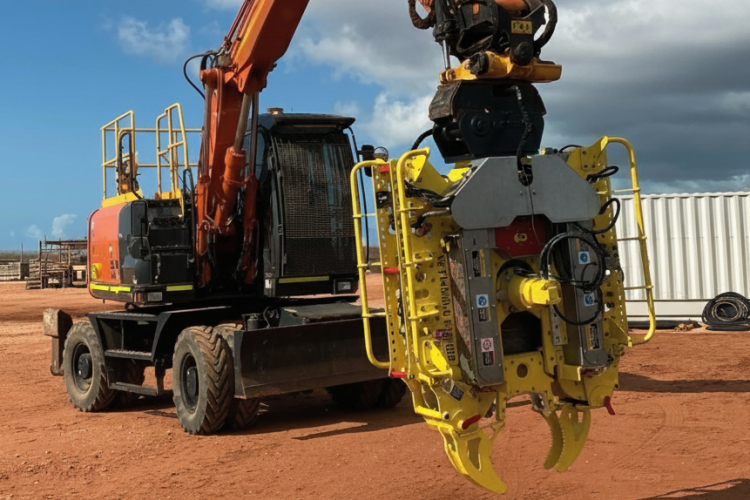 TorqCut saws can be fitted to excavators from four to 24 tonne
