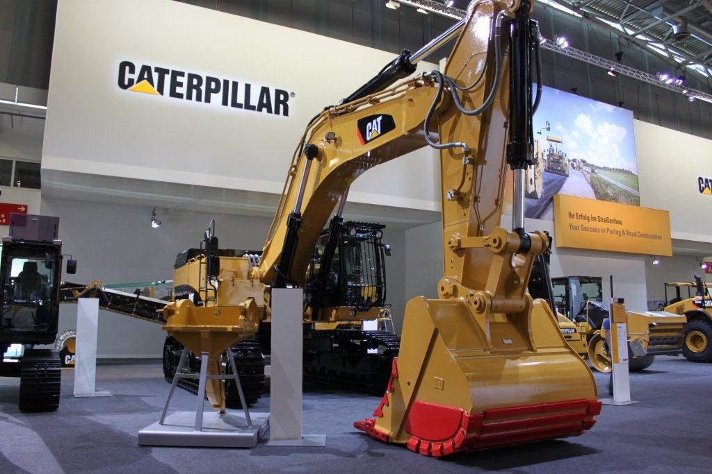 New Caterpillar products on tour