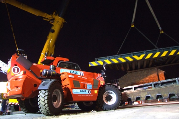 Manitou MHT telehandler