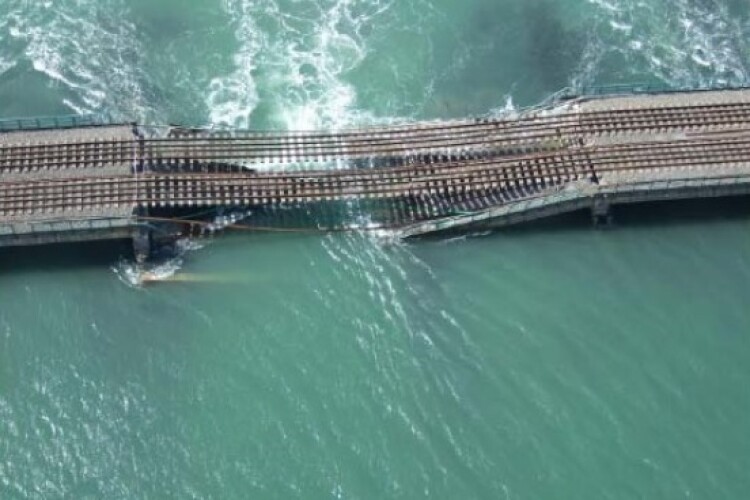 Malahide Viaduct collapsed due to scour in August 2009 (image from Rail Accident Investigation Unit report)