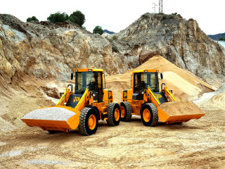 1994   a new range of machines with rear mounted cabs including the 411 and 416 was introduced