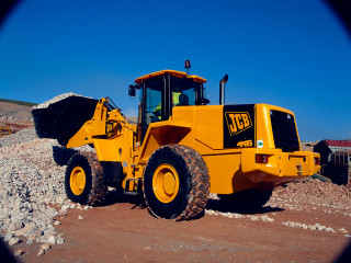 1998   the 446 wheeled loader was introduced
