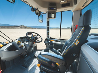 2014   the command plus cab was introduced on the new 457