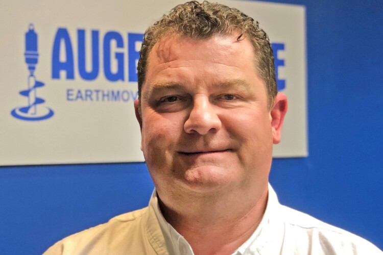 Steve Hewitt