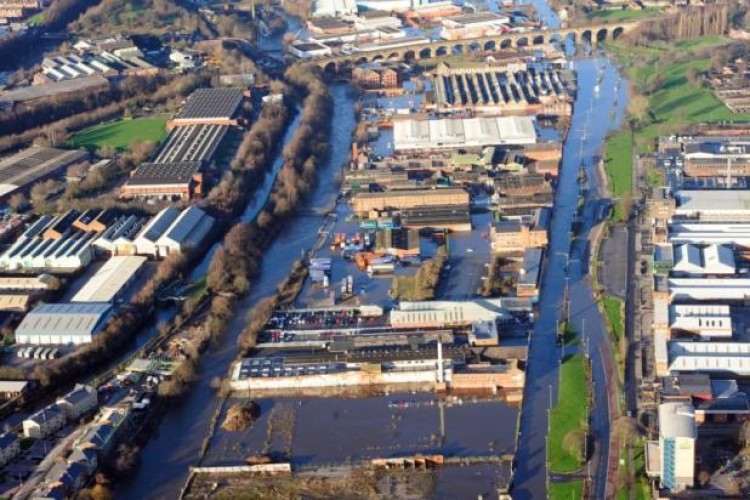 Kirkstall Road flooded in December 2015 (Photo: Environment Agency