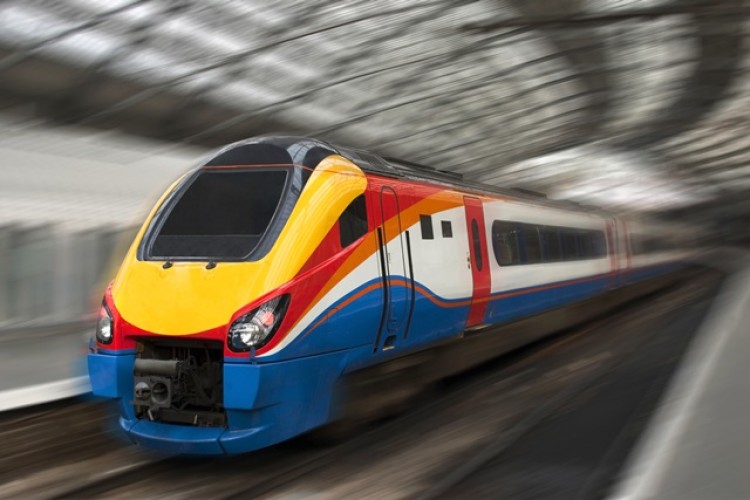 Clean train