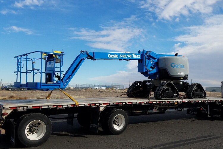 Terex Genie Z-62/40 TraX boom lift