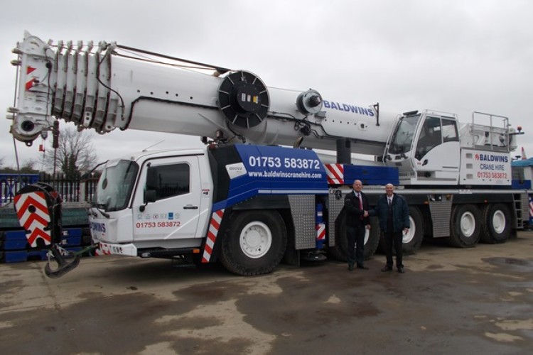 Manitowoc Cranes sales manager Andrew Cahill with Baldwins' small cranes director David Nash