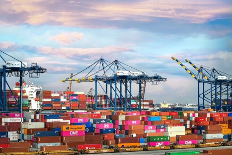 Portonave is Brazil's first privately-owned container terminal
