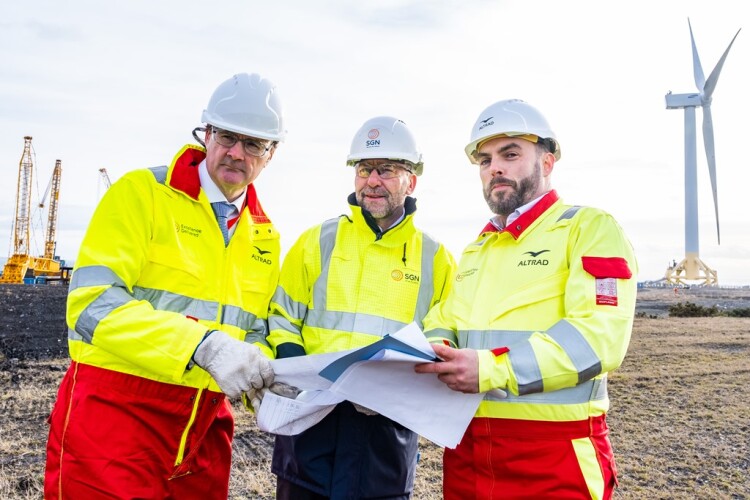 SGN chief executive Mark Wild (centre) with Altrad Babcock operations VP Andy Colquhoun (left) and Altrad Babcock hydrogen development lead Stephen Cunniffe (right)