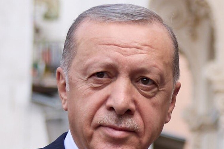 Erdogan claimed to have "removed building standards-related headaches" for hundreds of thousands of people