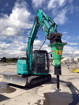 One of the few non-MBI attachments on site is the Montabert SC36 breaker