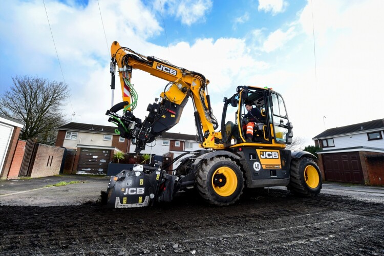 The JCB Pothole Pro is among the machines being tested