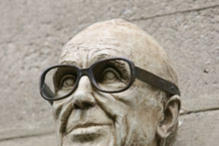 New bust of founder Ove Arup was unveiled in Durham this year