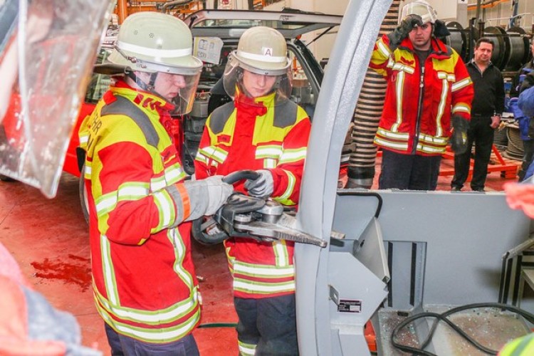 Liebherr worked with its liocal fire brigade to work out how best to cut open its cranes. This research resulted in rescue sheets (below). hs