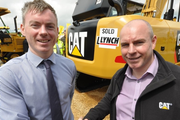 Lynch Plant Hire director Merrill Lynch (left) and Finning&rsquo;s Dermot O&rsquo;Conner shake on the deal